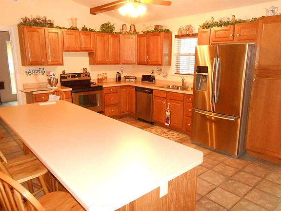 4th image of 16777 S Lakeview Dr