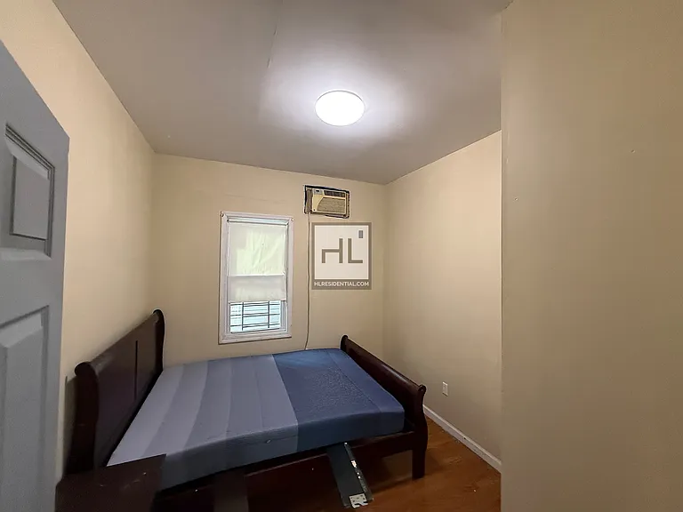 228 Benziger Ave #1 — Photo 7