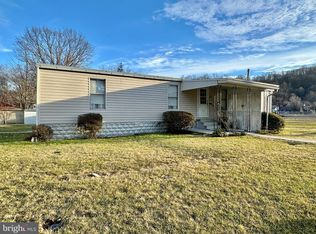 27 Pecan St, Ridgeley, WV 26753