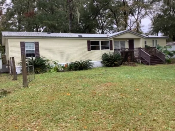 85109 Hurricane Ln, Yulee, FL 32097