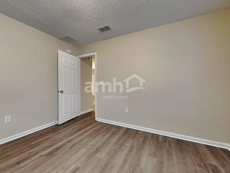 2842 Taylor Hill Dr — Photo 14