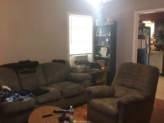 2nd image of 3107 Normand Dr