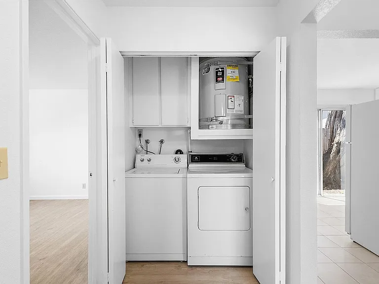 1530 Stanton St #C — Photo 7