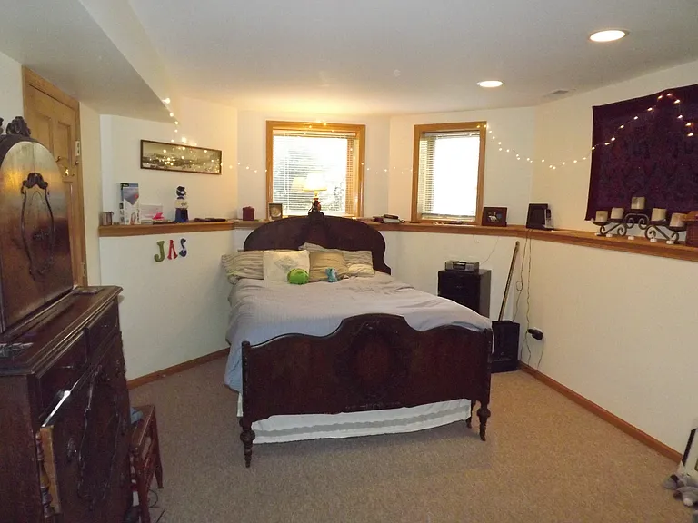 2225 W Giddings St — Photo 12