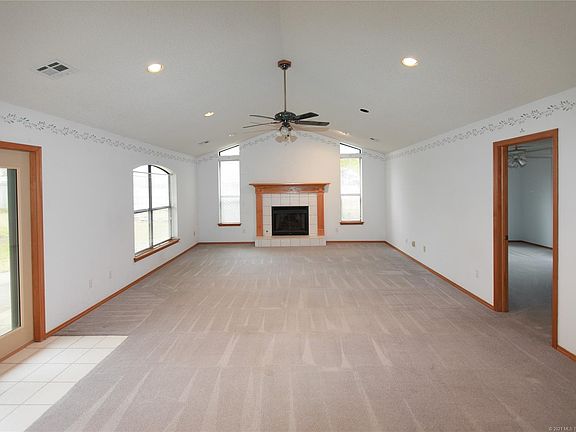 5th image of 9717 N 177th Ave E