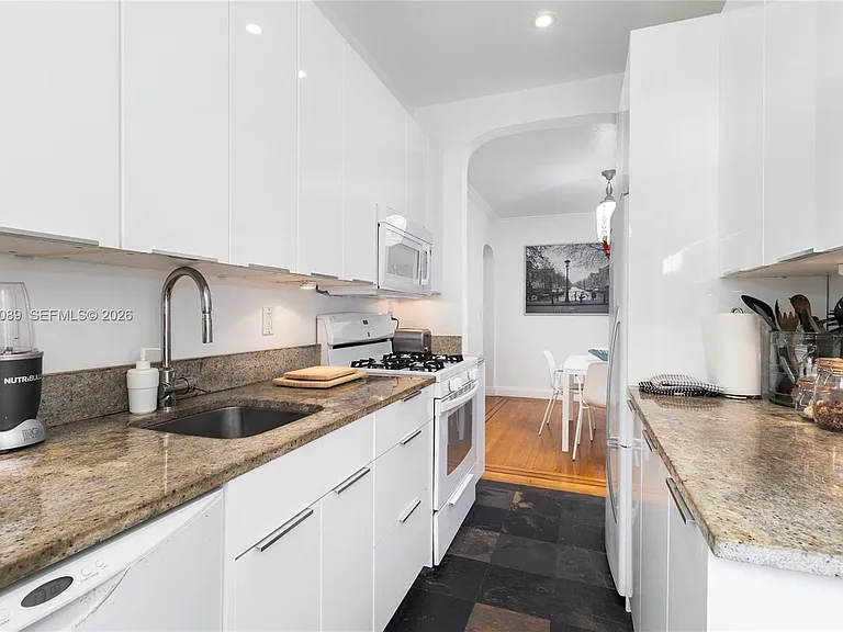 1620 Pennsylvania Ave #102 — Photo 12