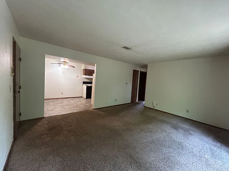 5122 25th Avenue Ct — Photo 6