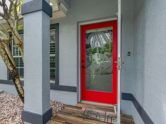 2nd image of 4118 Oriole Ave
