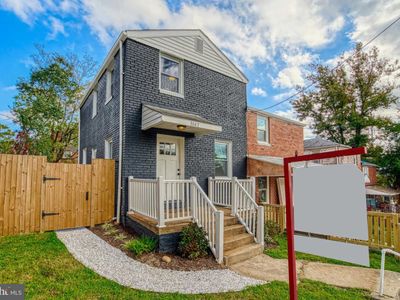 3647 S Four Mile Run Dr, Arlington, VA, 22206