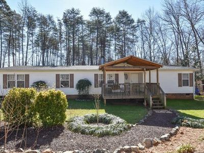 1535 Lane Rd, Mount Holly, NC, 28120