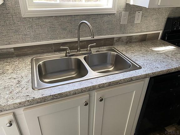 5th image of 9805 Kirchherr Ave