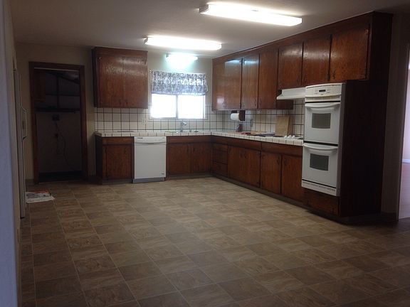 HUGE expanded kitchen