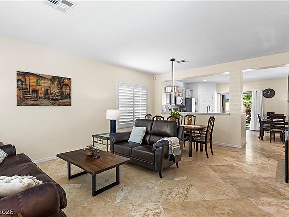 3rd image of 28 Gentilly Lace Ave
