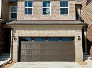 1674 Addison Cir, Commerce Township, MI 48390