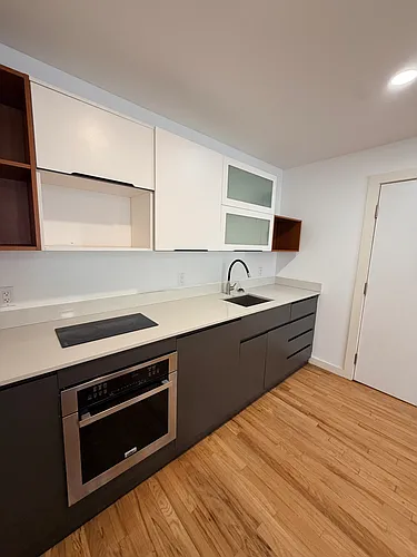 35 Springside Ave Photo 1