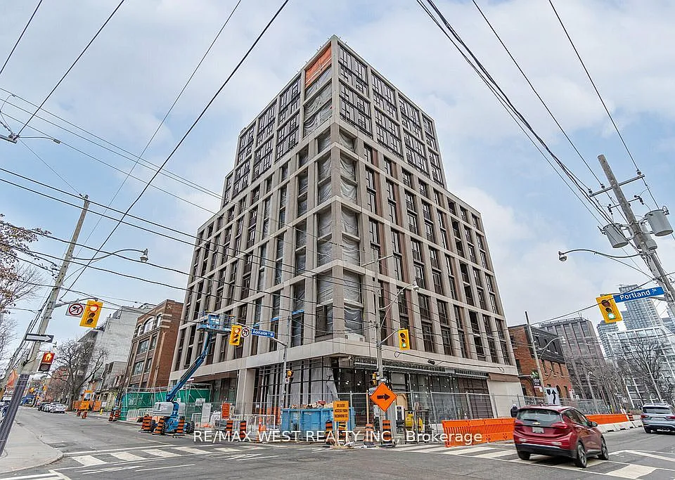 Building Photo