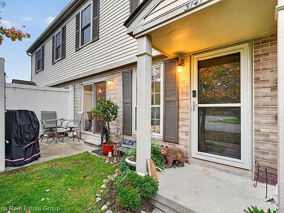 4th image of 3141 High Pointe Ridge Rd #26