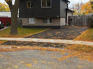 22 Sultan Pool Dr, Toronto, ON M9V 4H2
