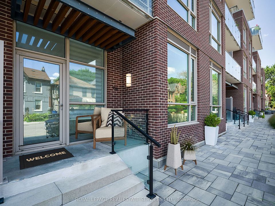 1st image of 156 Logan Ave #131