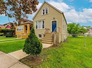 1330 Ridgeland Ave, Berwyn, IL 60402
