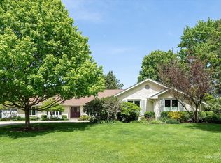 1905 Alschuler Dr, Aurora, IL 60506