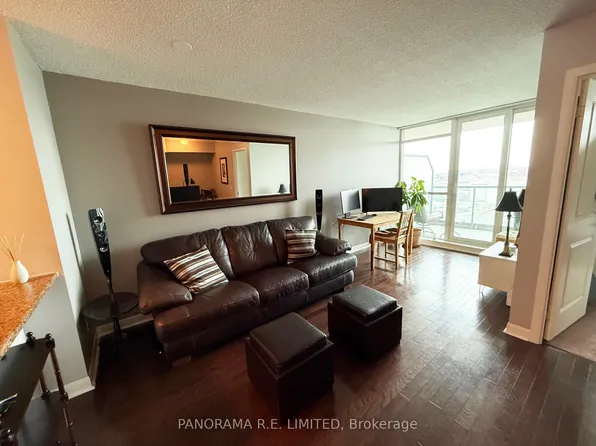 225 Sherway Gardens Rd, Toronto, ON