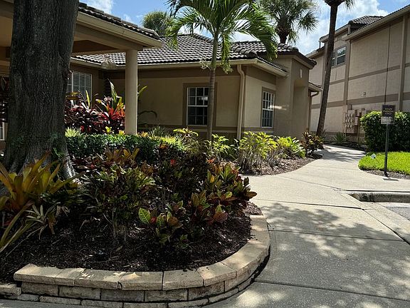 5th image of 714 Coral Reef Dr