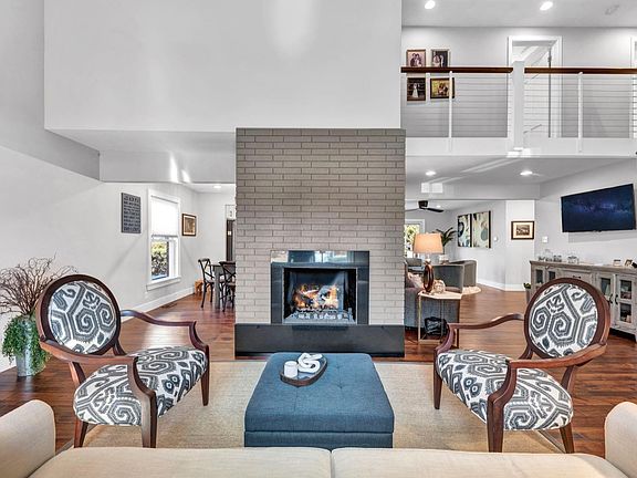 5th image of 2208 Florimond Dr
