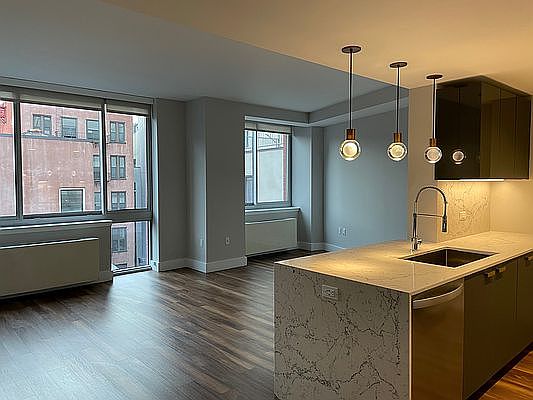 1st image of 22 E 1st St APT 604