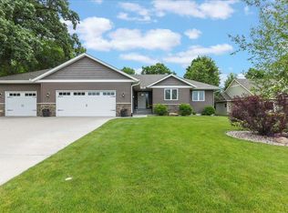 4461 Donway Dr NE, Alexandria, MN 56308