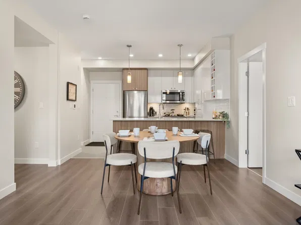 23222 Gilley Rd #506, Richmond, BC V6V 1E4