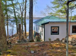 56 Thomas Pond Ter, Raymond, ME 04071