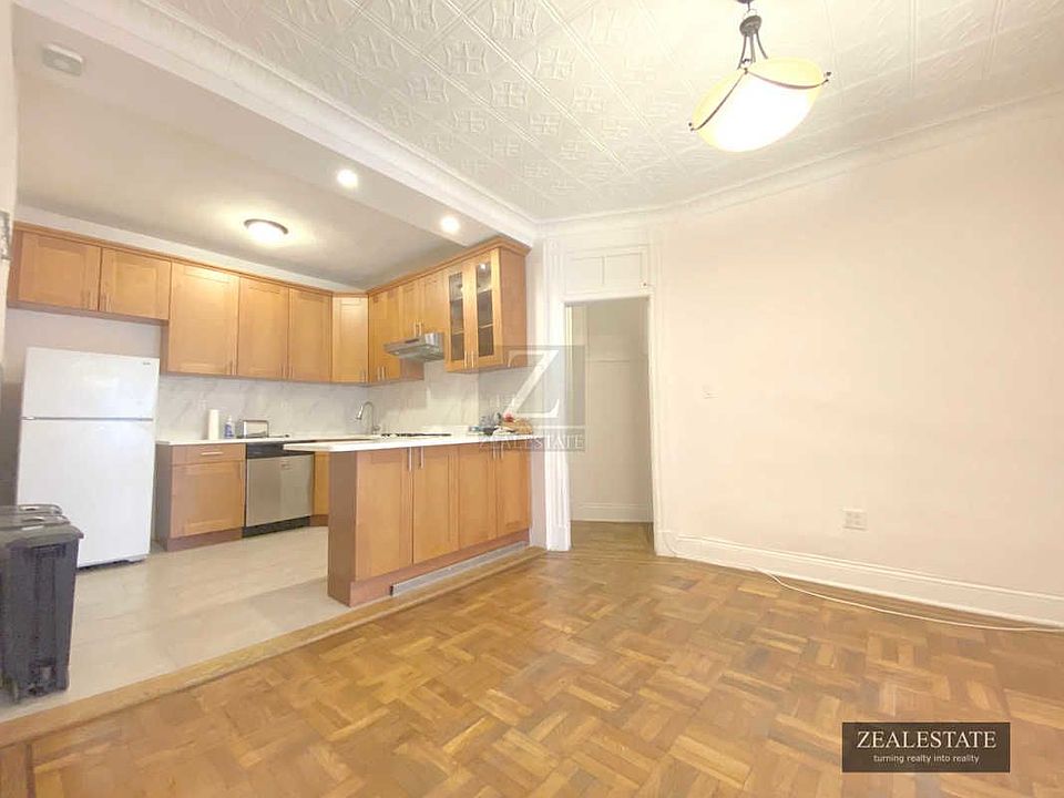 1st image of 825 Union St #B