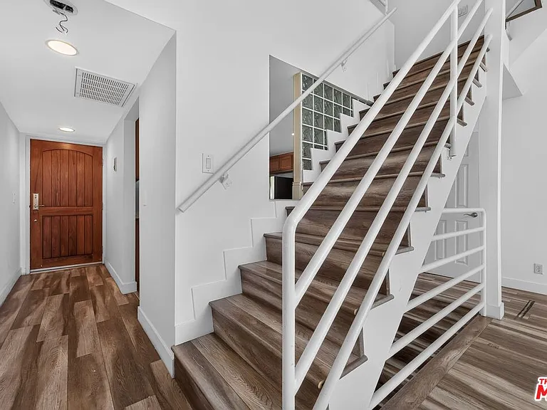 3712 Evans St #7 — Photo 8