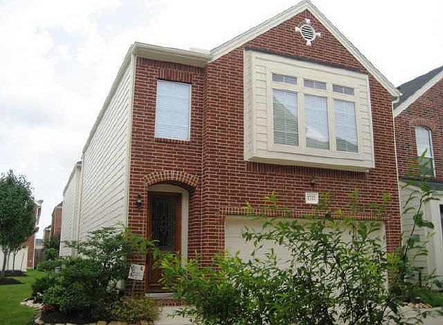 1st image of 1752 Aden Dr