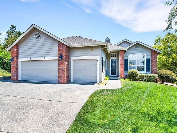 2nd image of 1481 Hawk Crest Place