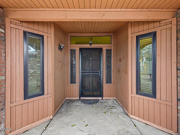 3rd image of 3302 W KRISTAL Way