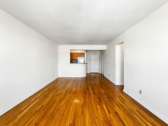 5th image of 59 Gelston Ave APT 6G