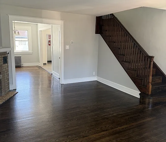 83 Barker Ave — Photo 5