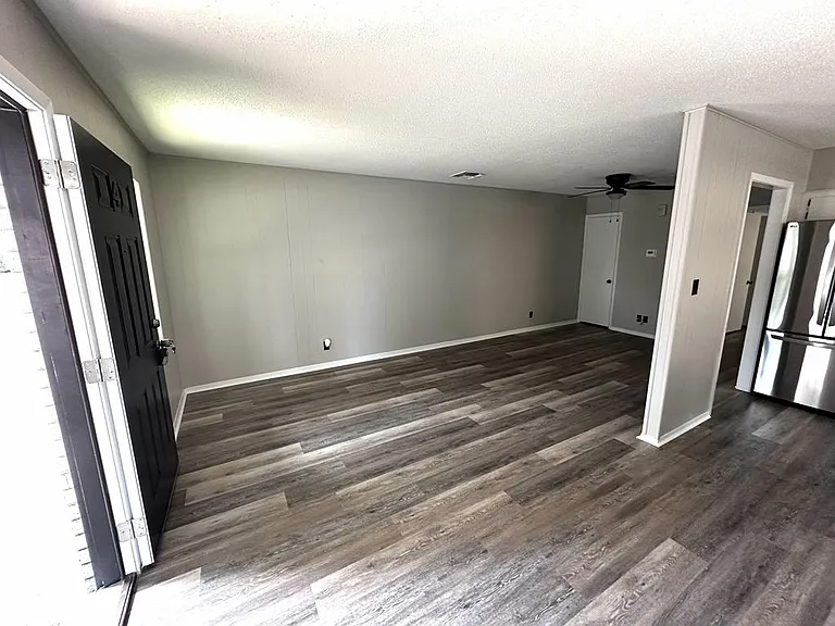 1402 N Adams St #4 — Photo 3