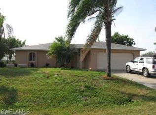 438 SW 19th St, Cape Coral, FL 33991