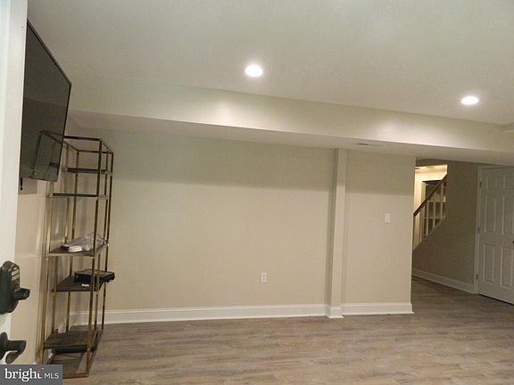 5th image of 7656 Kindler Rd