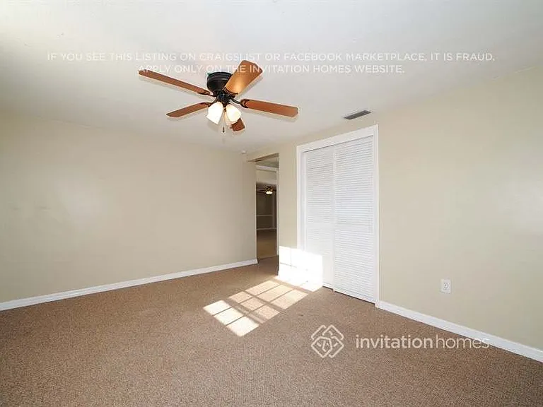 3910 Glissade Dr — Photo 16