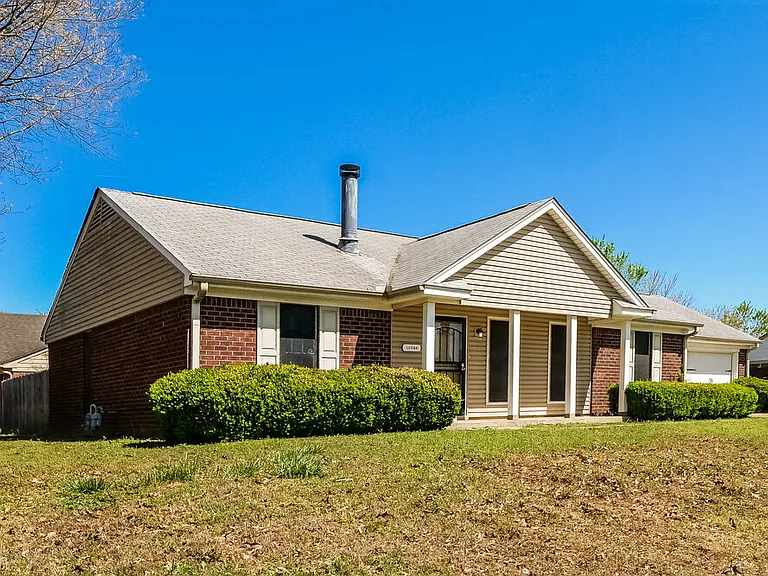 10326 Curtis Dr — Photo 3