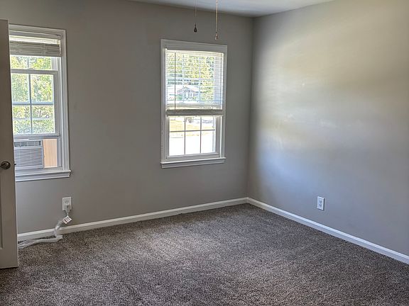 3rd image of 500 Spicewood Dr #A