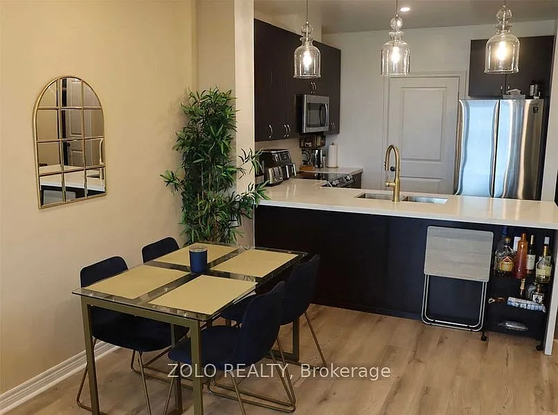 3 bed, $2,700 — Photo 2