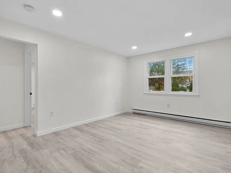 5 Foote Rd #2 — Photo 8