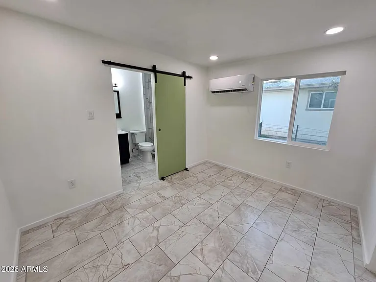 8375 W Madison St — Photo 12