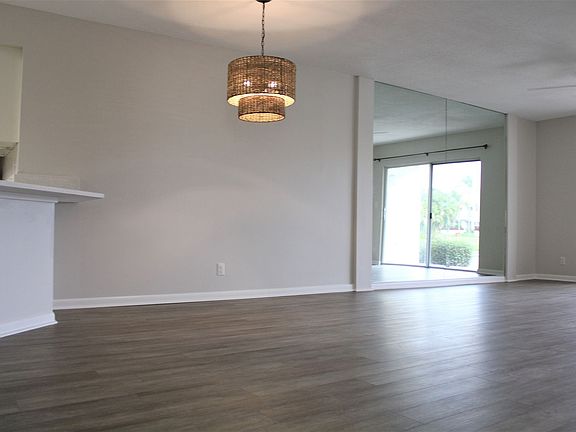4th image of 6077 Bahia Del Mar Blvd S #120