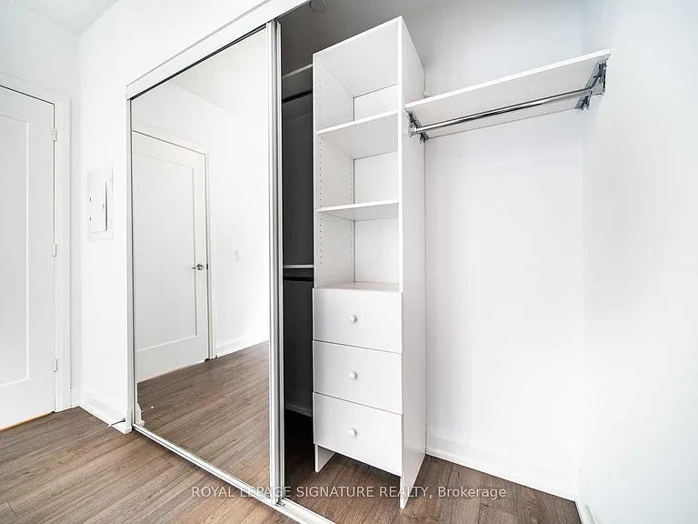 56 Annie Craig Dr #406 — Photo 12